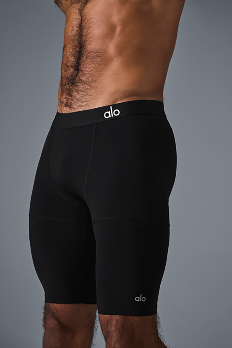 9'' FLIGHT COMPRESSION SHORT