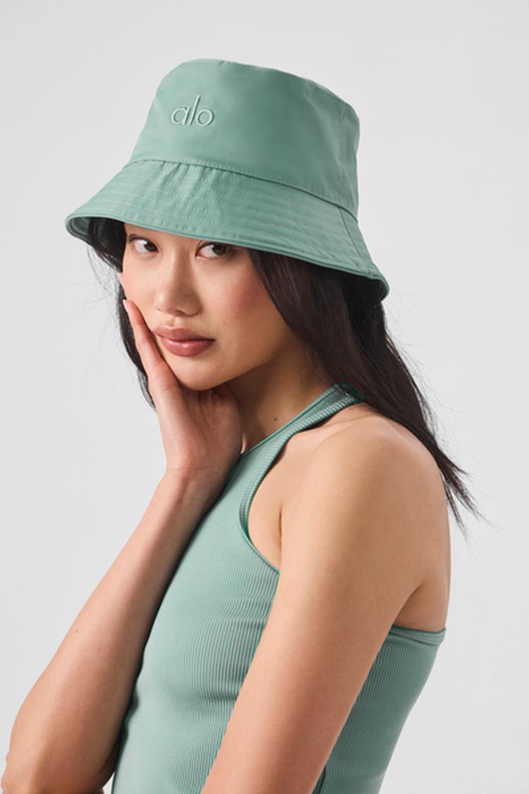 FUNDAMENTAL BUCKET HAT