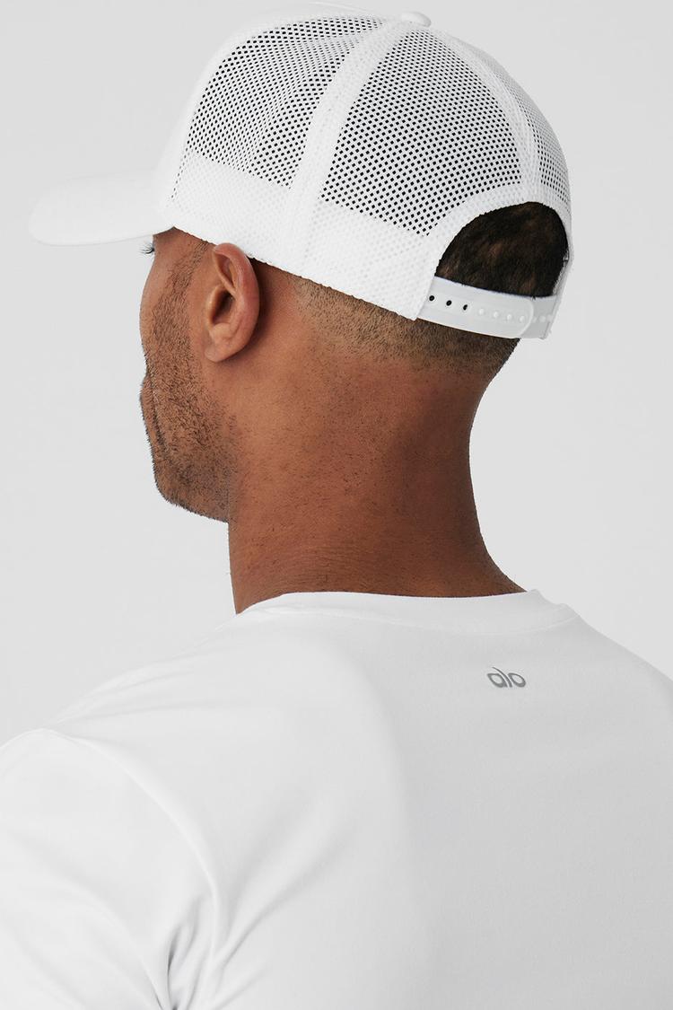 DISTRICT TRUCKER HAT