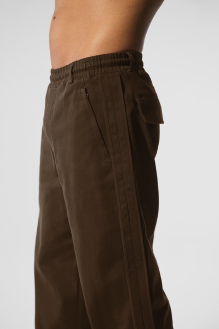 EDITION SUEDED STRAIGHT LEG PANT