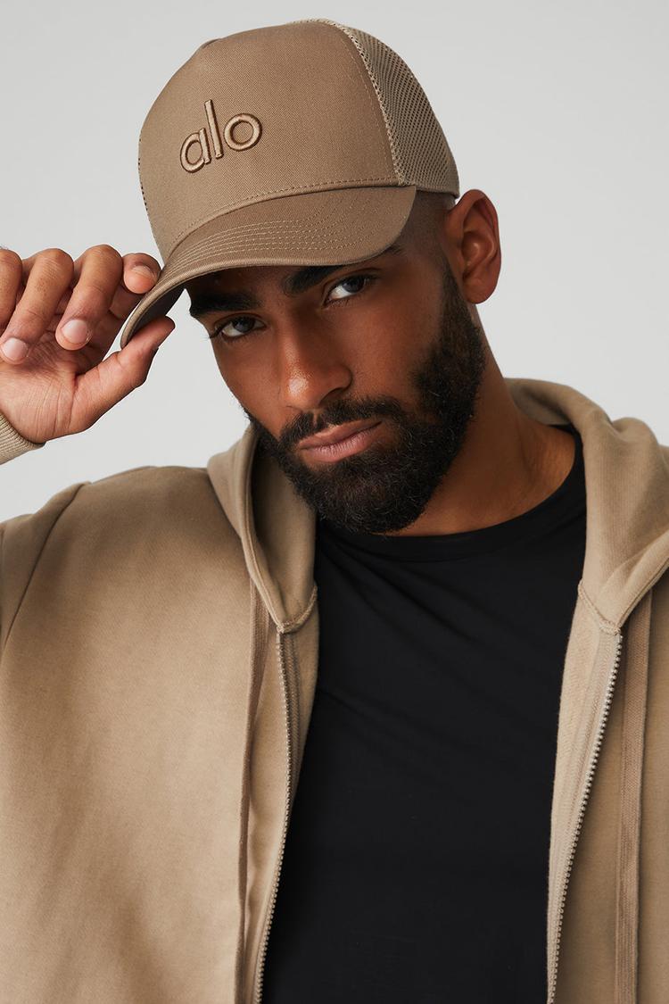 DISTRICT TRUCKER HAT