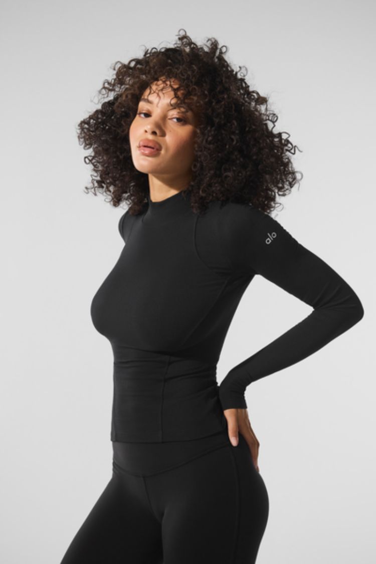 RIBBED MESMERIZE MOCK NECK LONG SLEEVE
