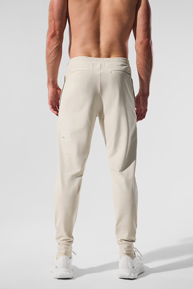 CONQUER MAX PERFORMANCE JOGGER