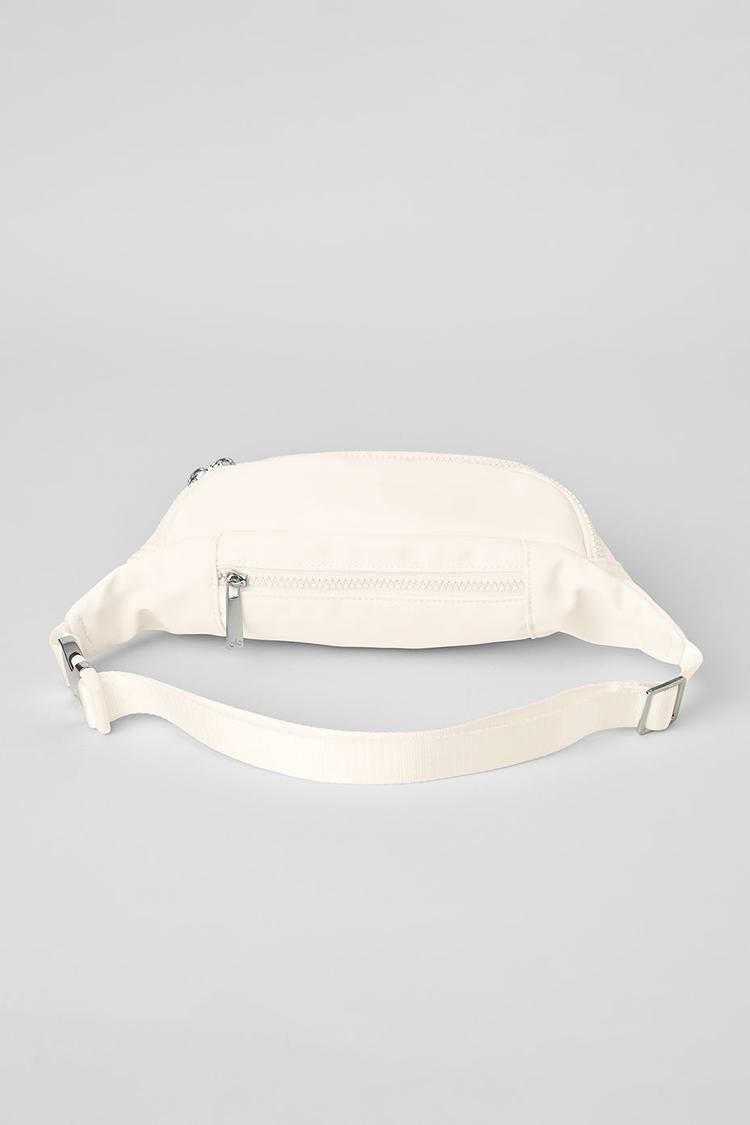 EXPLORER FANNY PACK