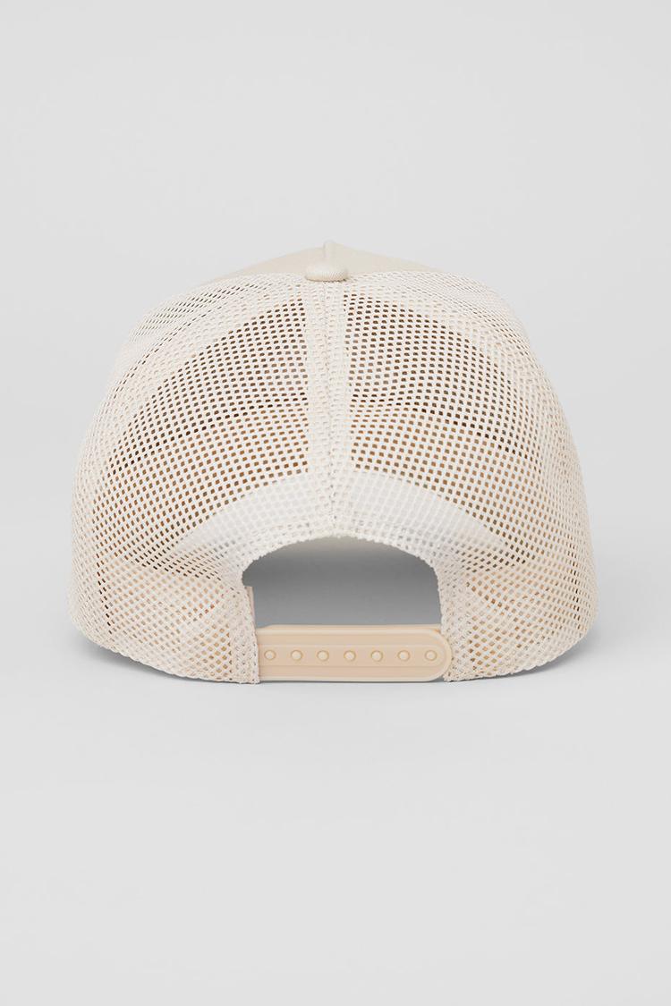 DISTRICT TRUCKER HAT