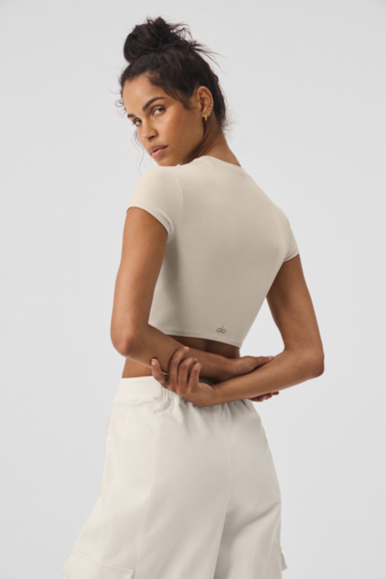 ALOSOFT CROP FINESSE SHORT SLEEVE