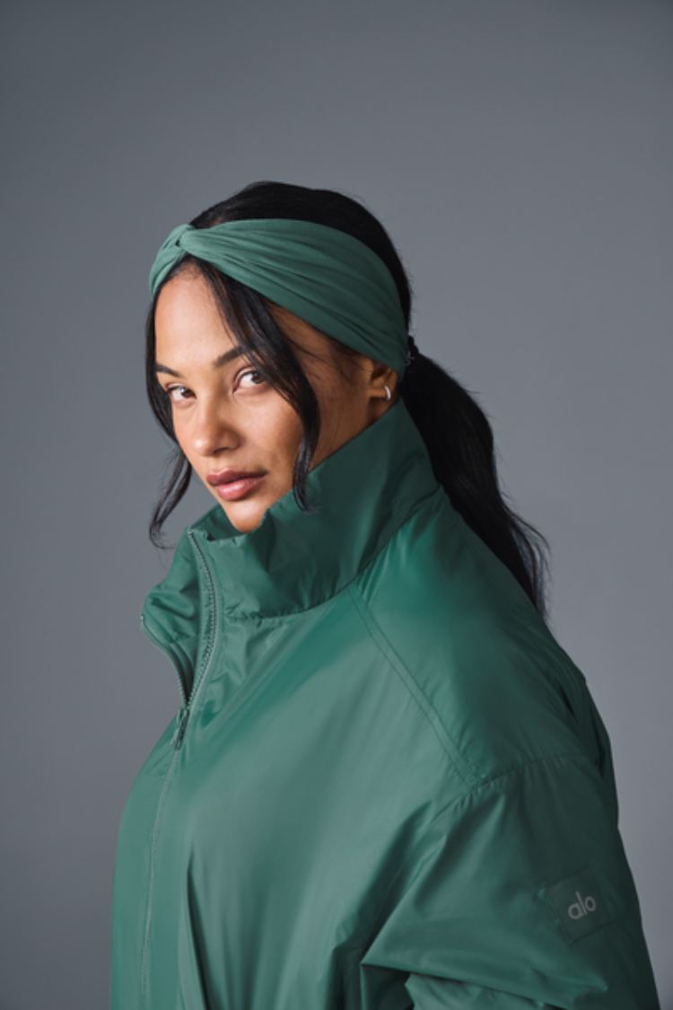 LATITUDE LIGHT WEIGHT 1/2 ZIP PULLOVER JACKET