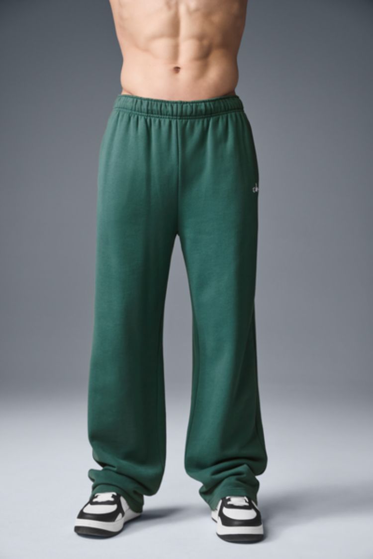 ACCOLADE STRAIGHT LEG SWEATPANT