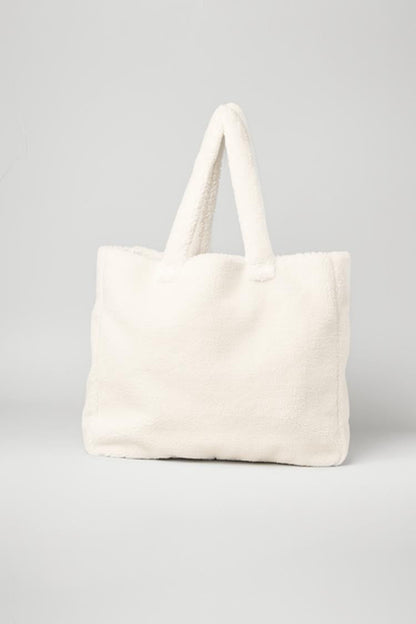 FOXY SHERPA TOTE