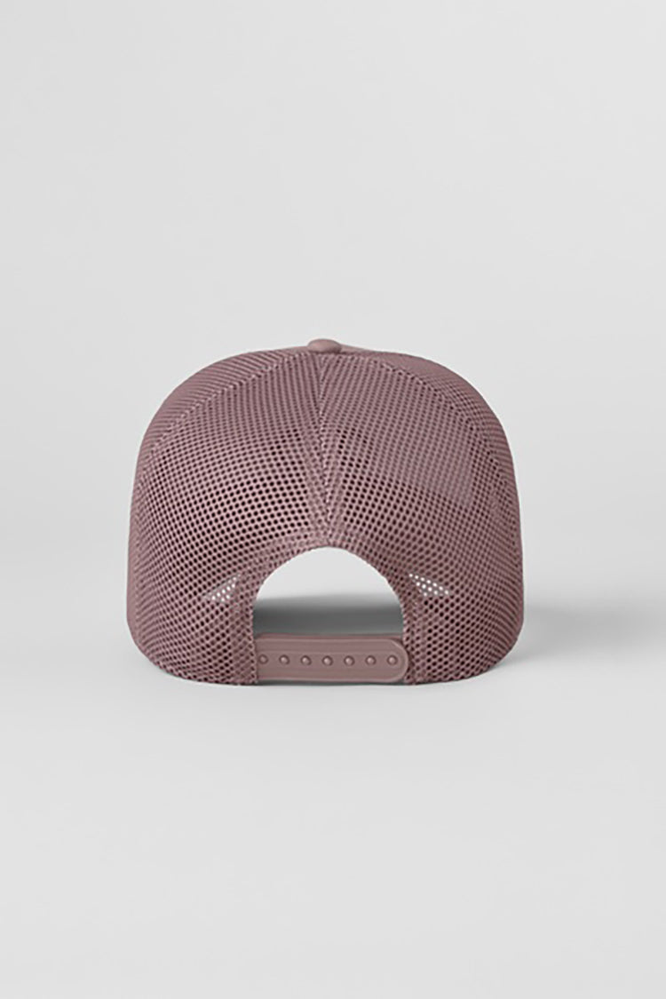 DISTRICT TRUCKER HAT