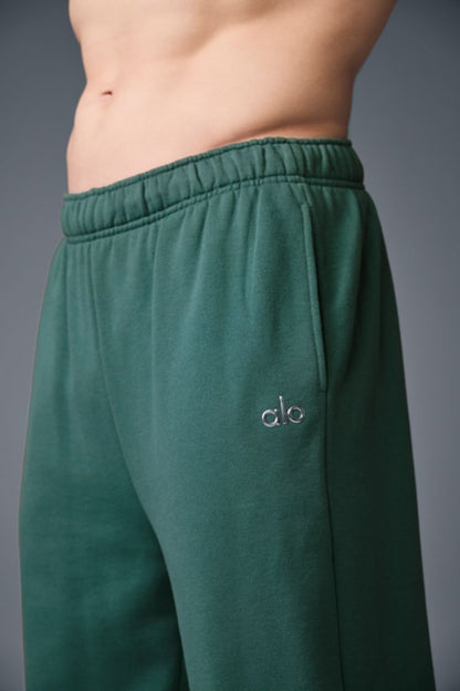 ACCOLADE STRAIGHT LEG SWEATPANT