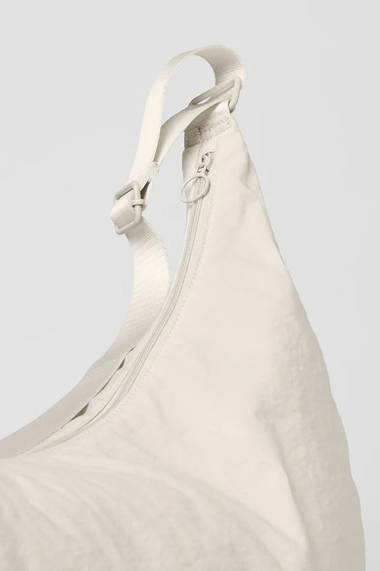 OM THE GO GYM SLING BAG