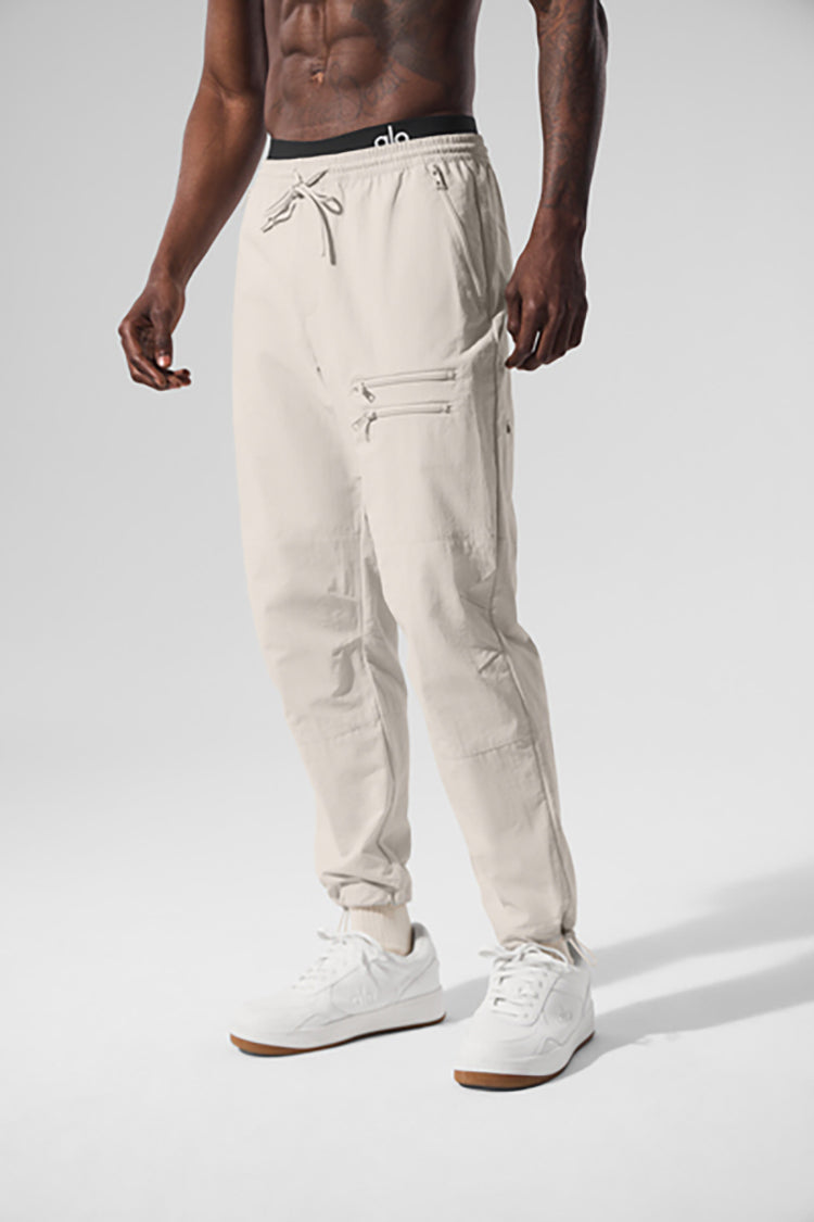 TAKEAWAY TRACK PANT
