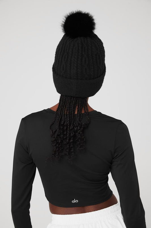 CABLE KNIT BEANIE