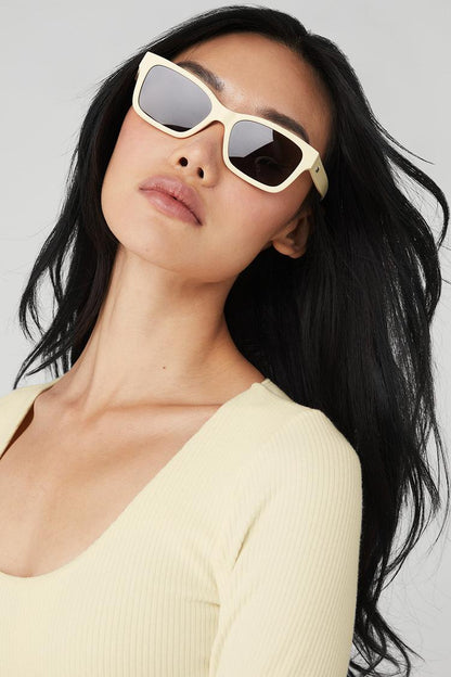 CHILL SUNGLASSES