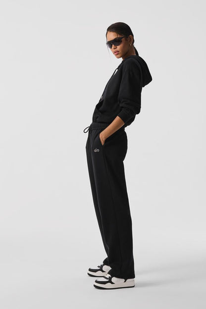 ACCOLADE STRAIGHT LEG SWEATPANT