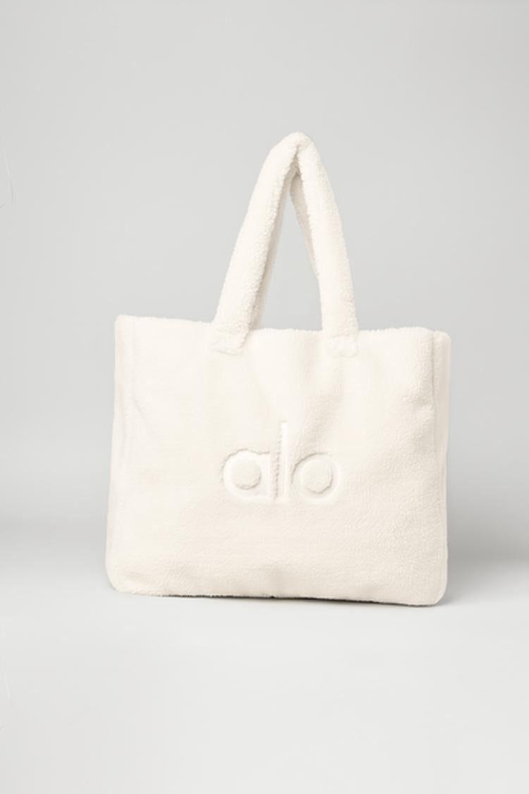 FOXY SHERPA TOTE
