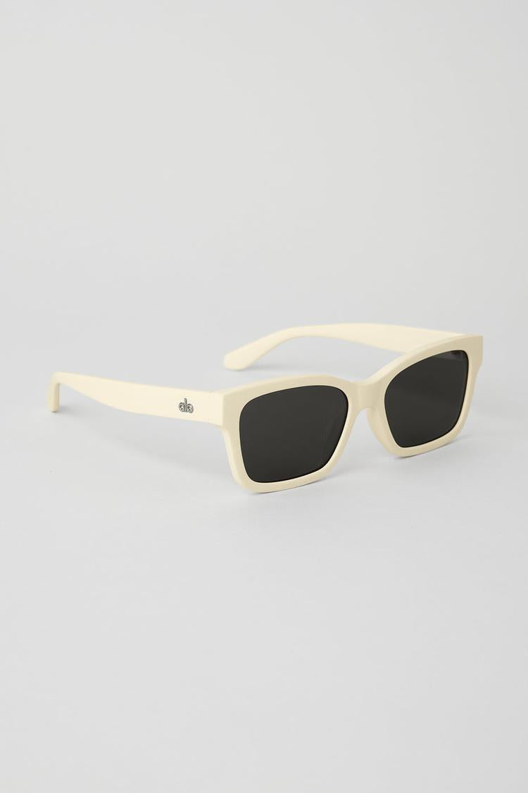 CHILL SUNGLASSES