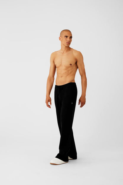 SCHOLAR STRAIGHT LEG SWEATPANT