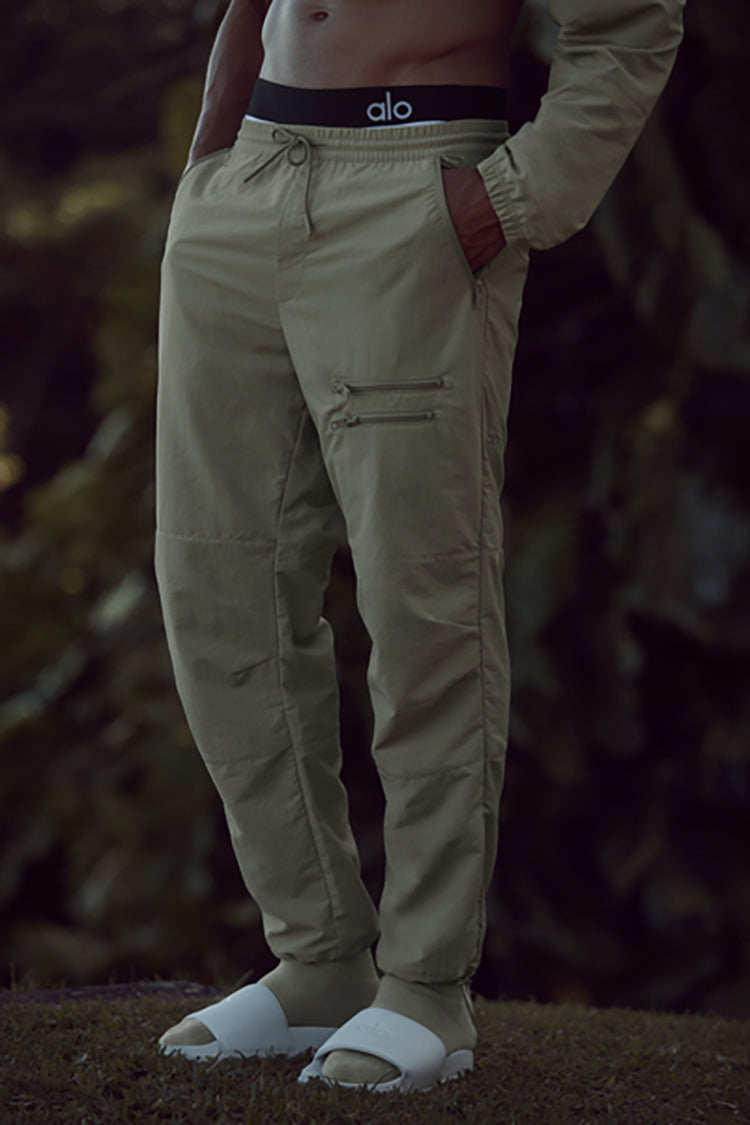 TAKEAWAY TRACK PANT