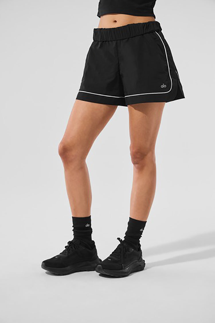 MOTIVATE TRACK SHORT