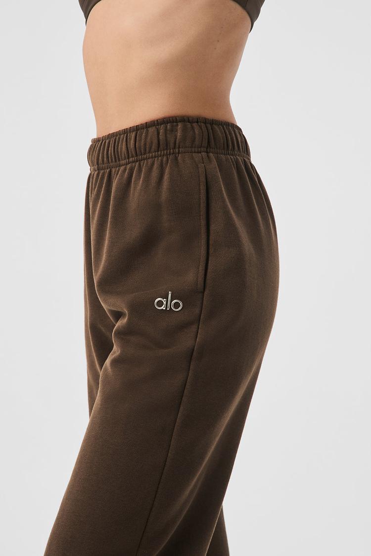 ACCOLADE STRAIGHT LEG SWEATPANT
