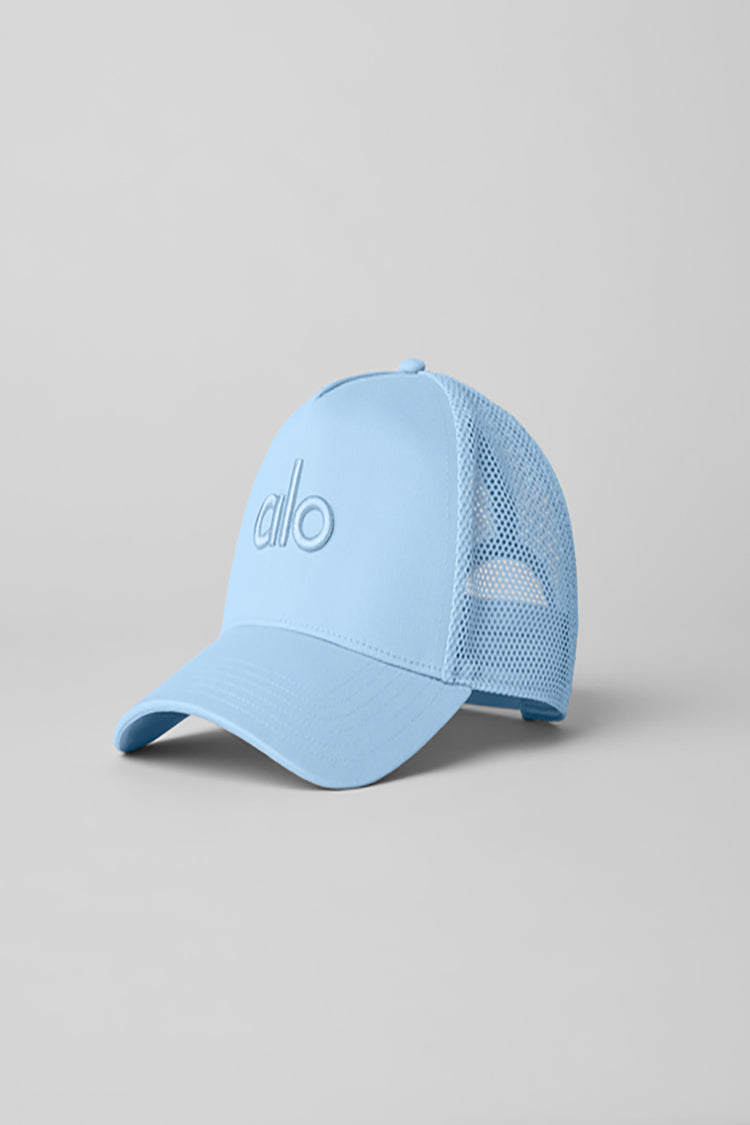 DISTRICT TRUCKER HAT