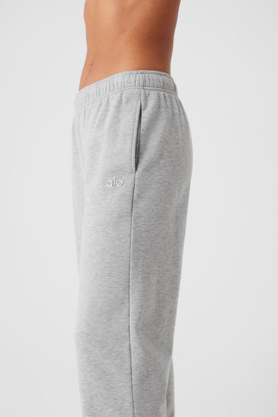 ACCOLADE STRAIGHT LEG SWEATPANT