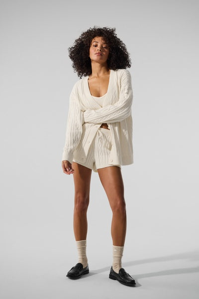 CABLE KNIT WINTER BLISS CARDIGAN