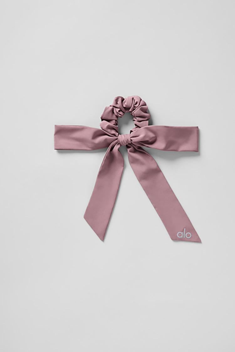 LOVE KNOTS TIE SCRUNCHIE