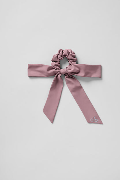 LOVE KNOTS TIE SCRUNCHIE