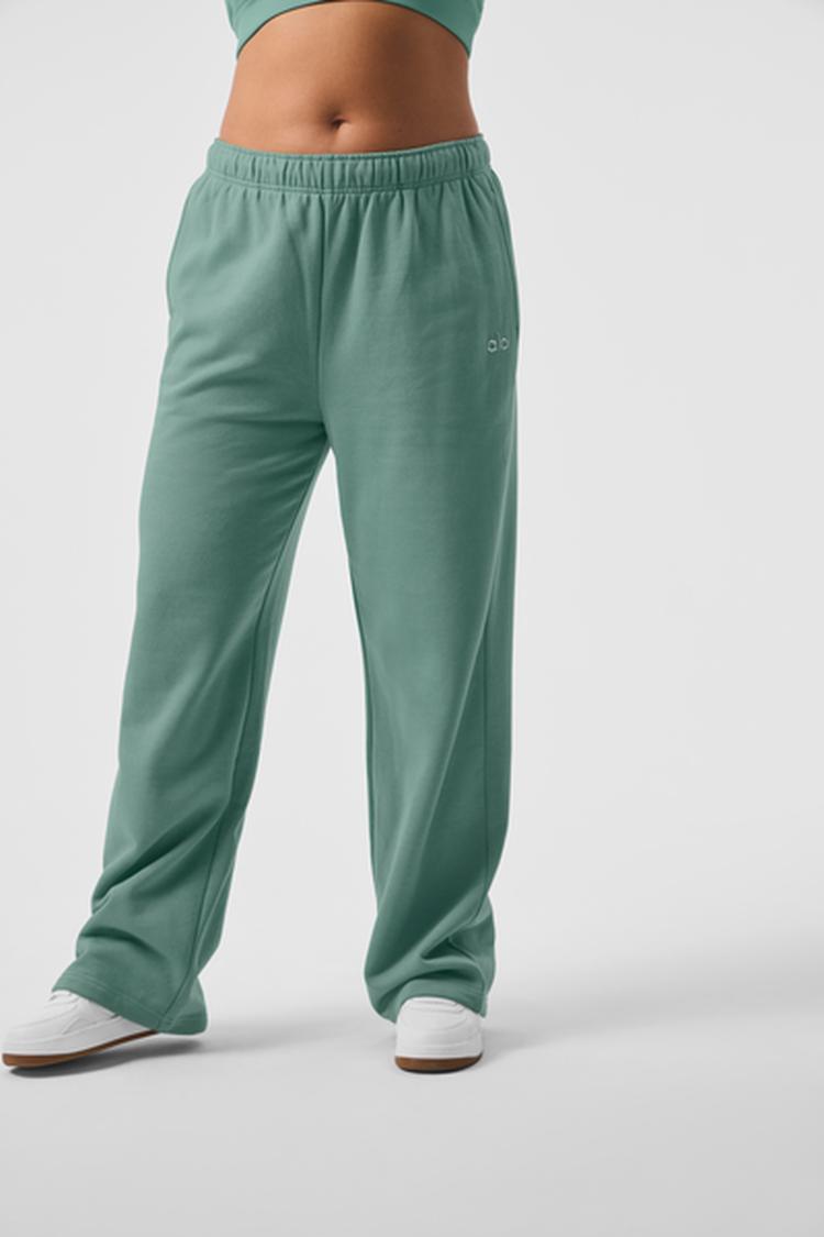 ACCOLADE STRAIGHT LEG SWEATPANT