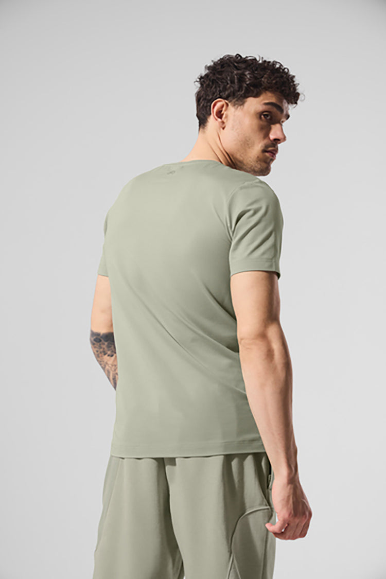 CONQUER REFORM CREWNECK SHORT SLEEVE