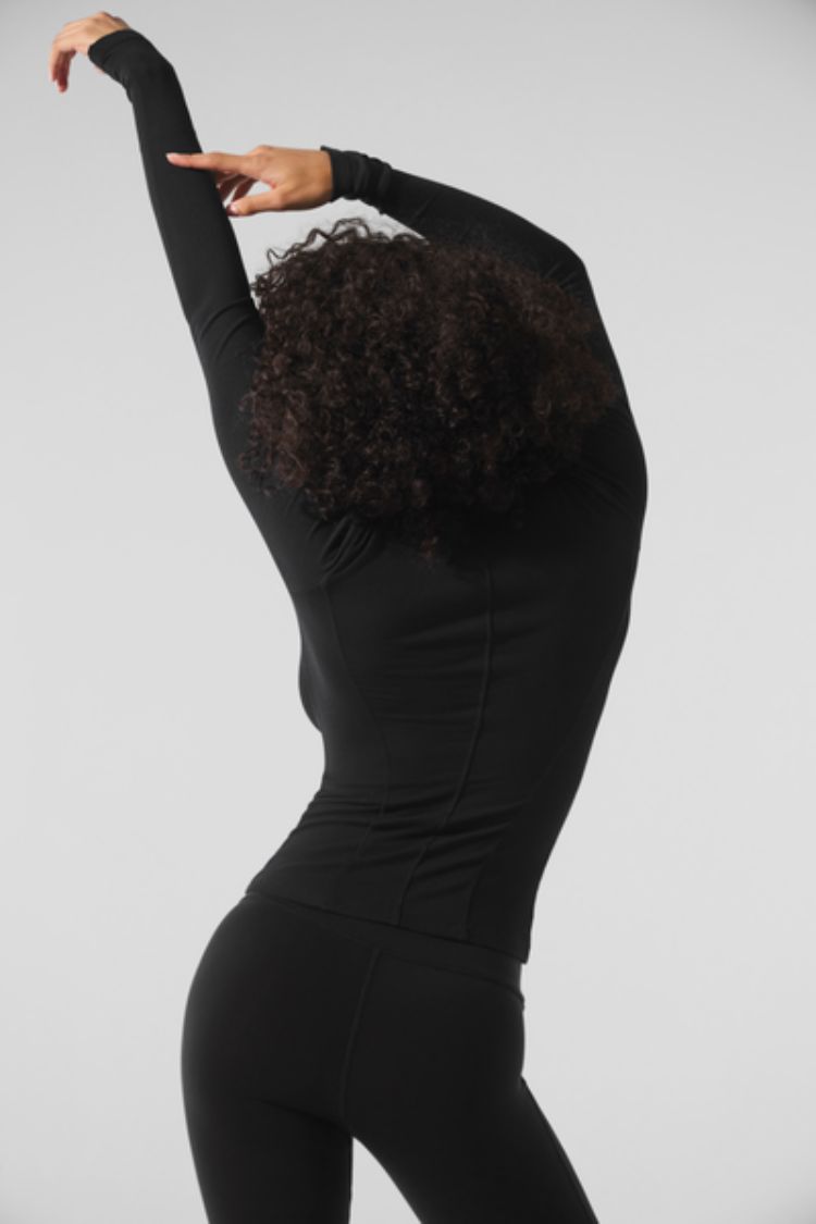 RIBBED MESMERIZE MOCK NECK LONG SLEEVE