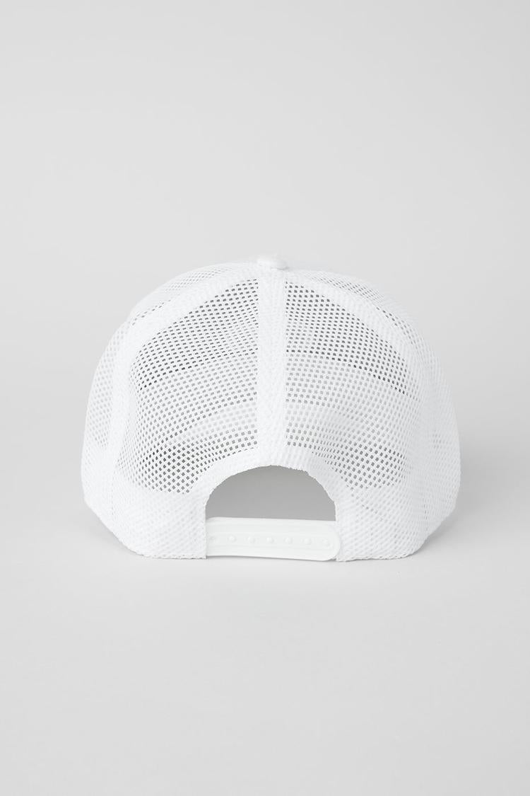 DISTRICT TRUCKER HAT