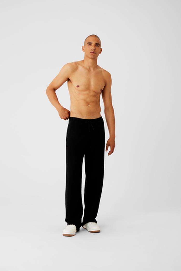 SCHOLAR STRAIGHT LEG SWEATPANT
