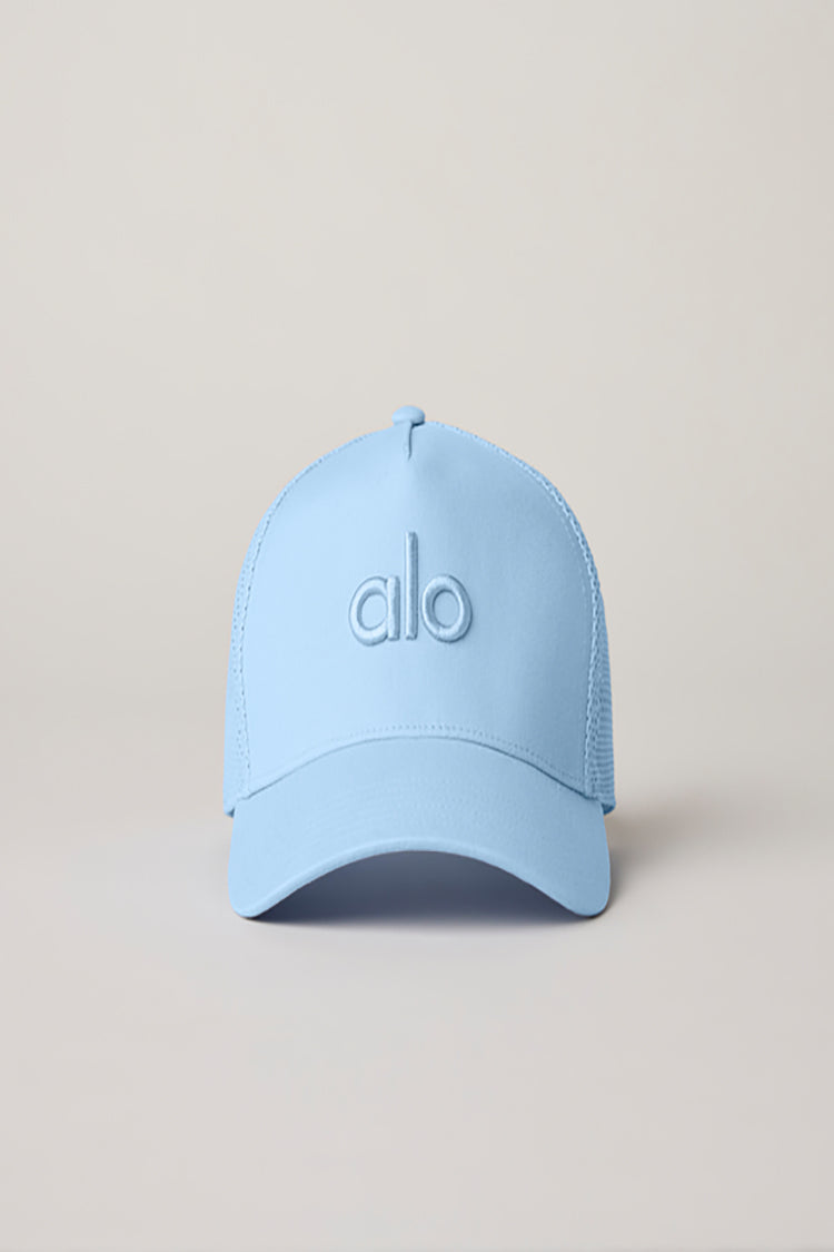 DISTRICT TRUCKER HAT