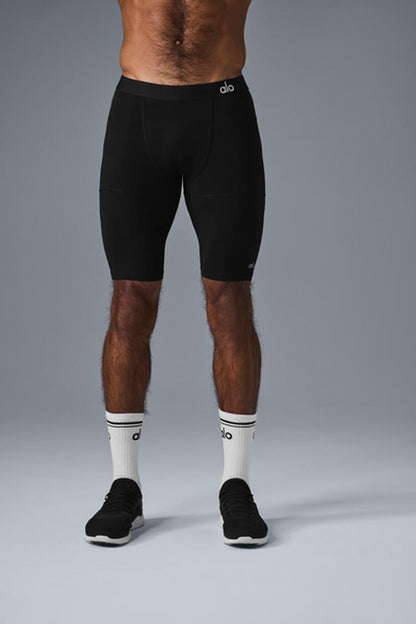 9'' FLIGHT COMPRESSION SHORT