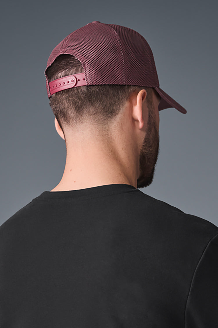 DISTRICT TRUCKER HAT